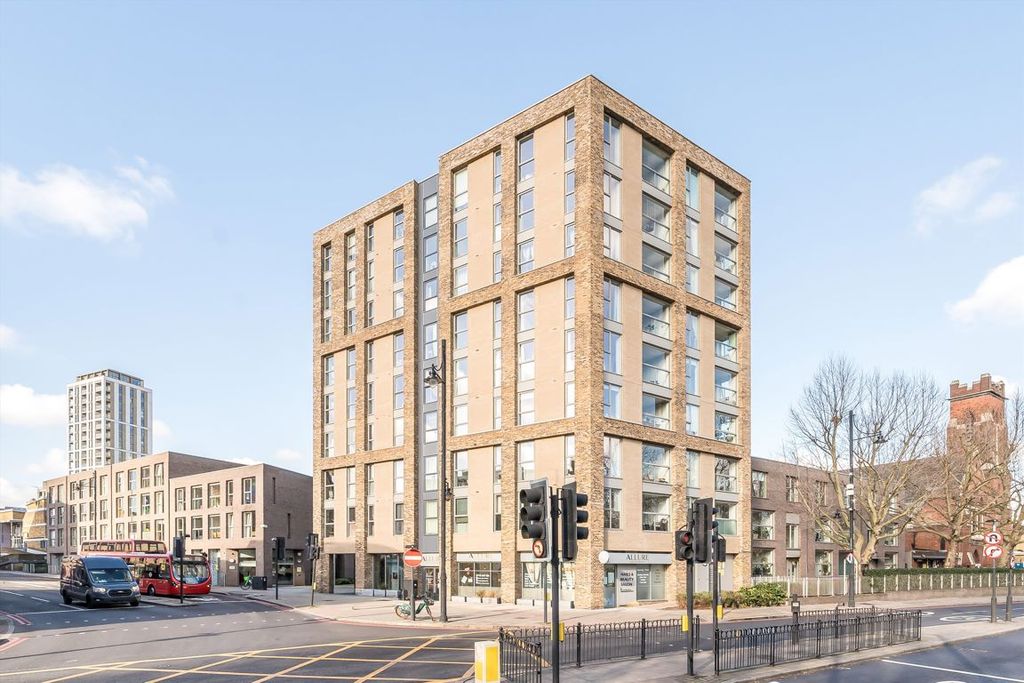 Property photo 1 of 1