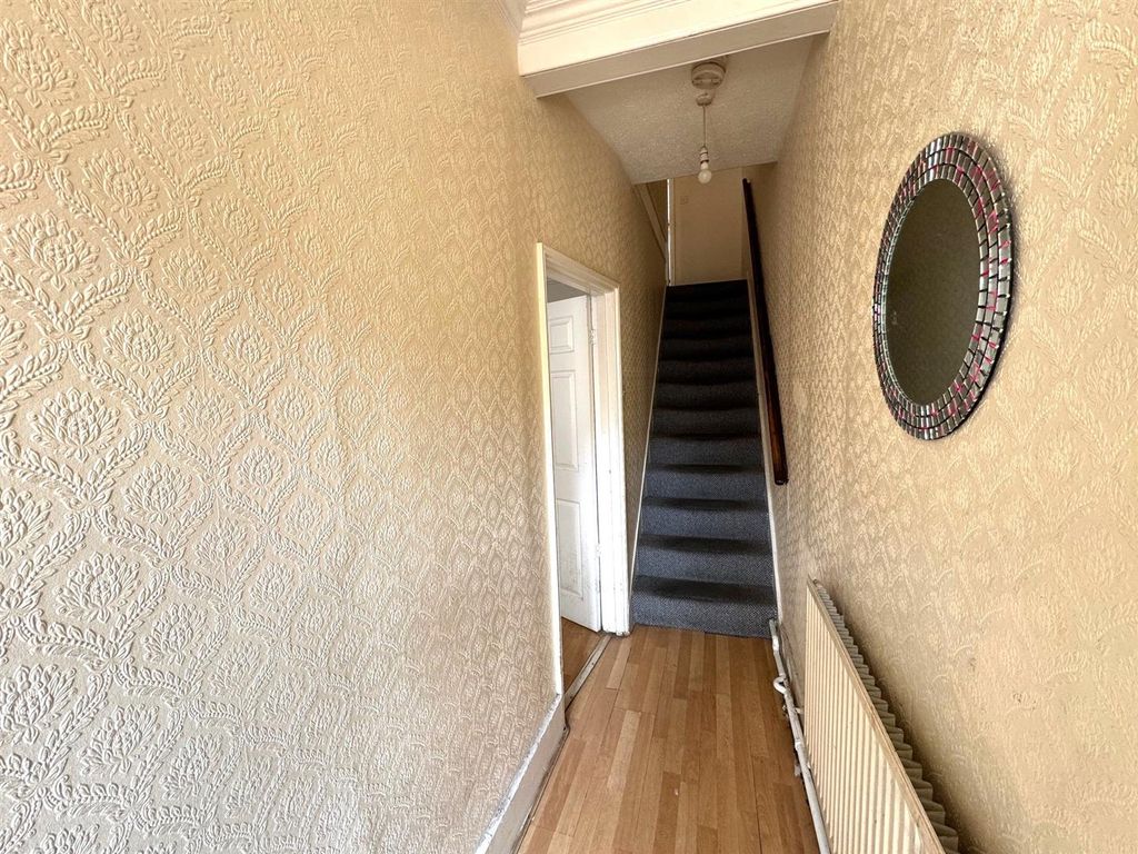 Property photo 2 of 14 Img_2421.Jpg