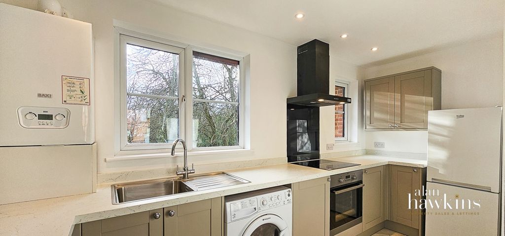 Property photo 3 of 9 Trbnowm-83