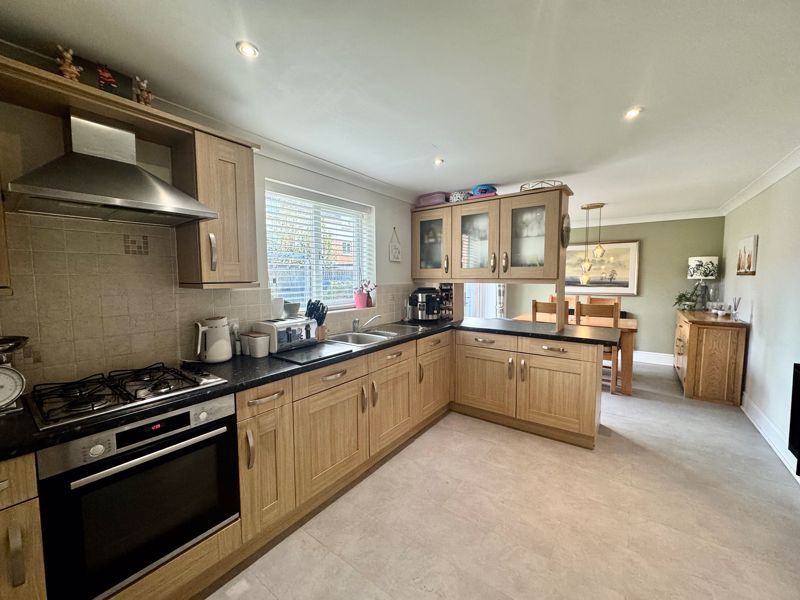 Property photo 3 of 23 Photo 19