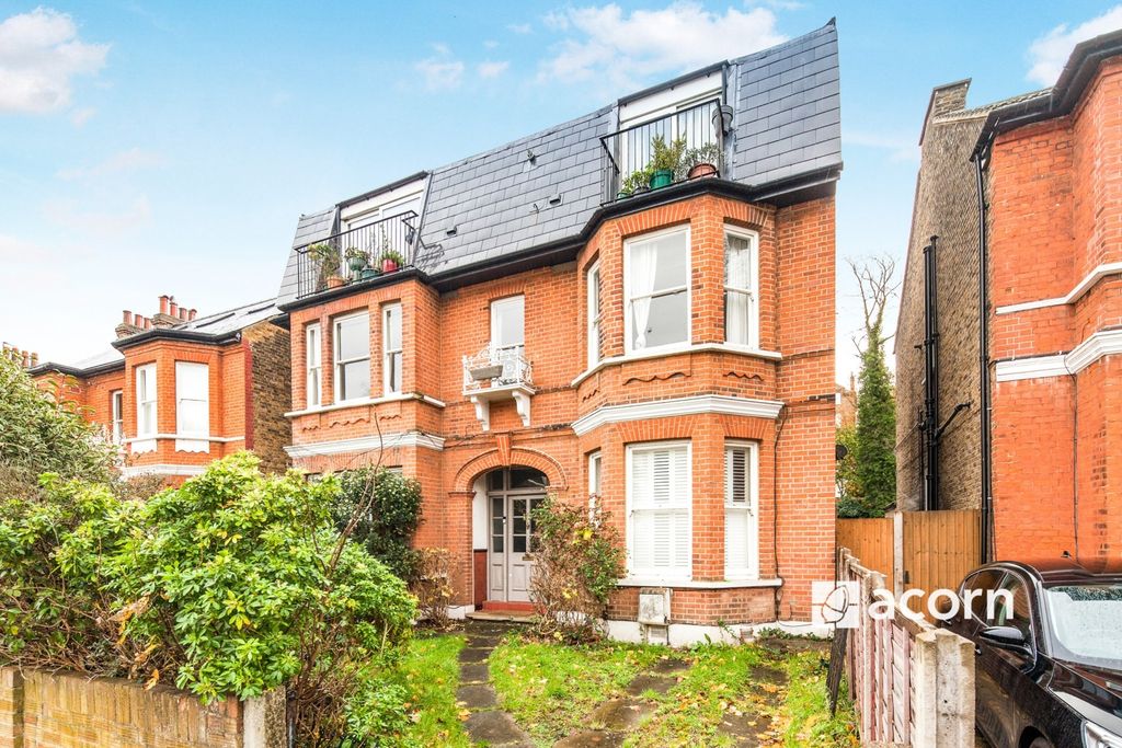 Property photo 1 of 10 External