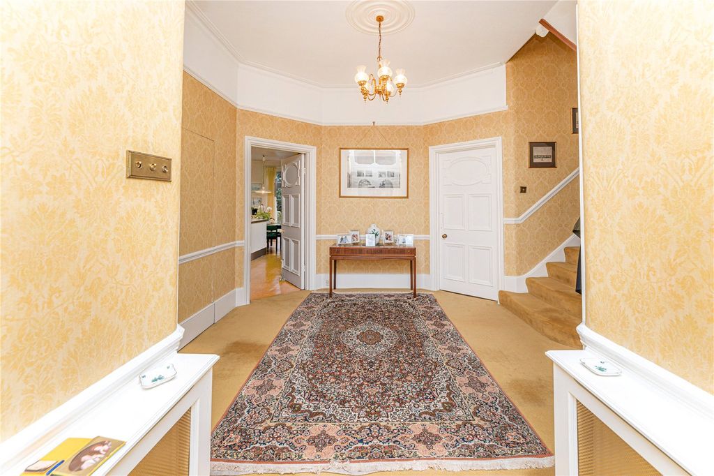 Property photo 2 of 33 Picture No. 34