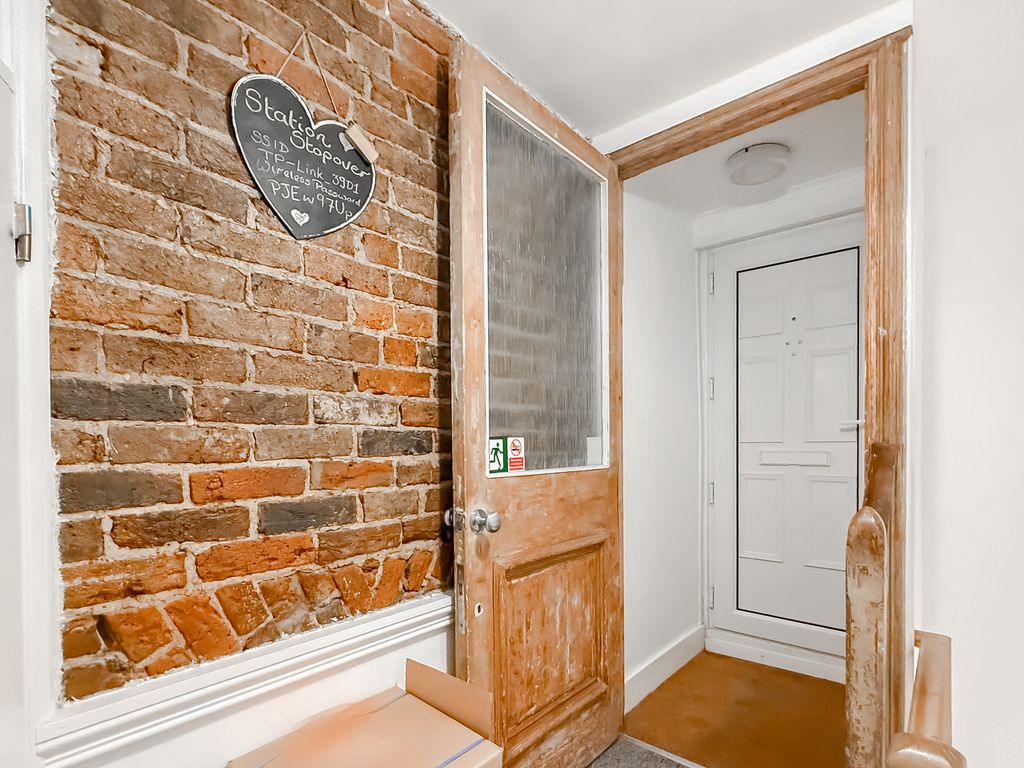 Property photo 2 of 11 Photo #2