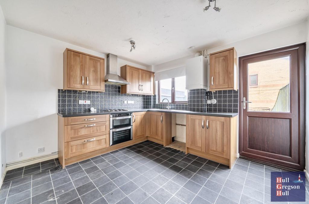 Property photo 2 of 19 4ce47B51-885B-4E11-8Da9-Be4510Ca2961.Jpg