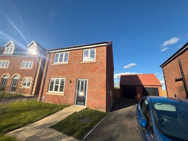 Property photo 1 of 11 Front