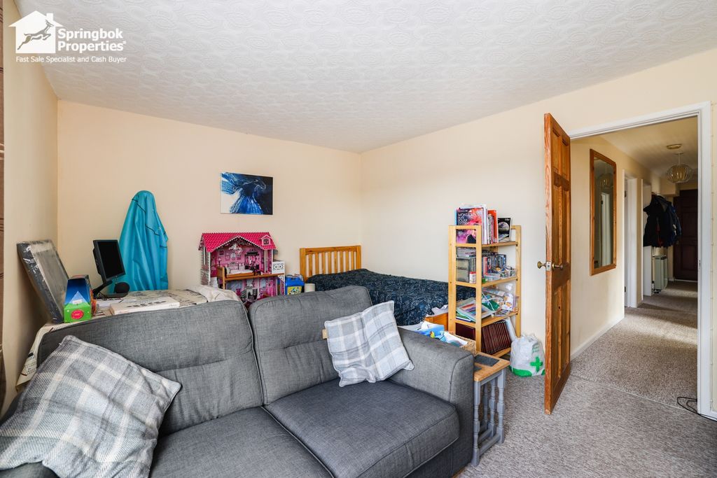 Property photo 3 of 10 Image 3