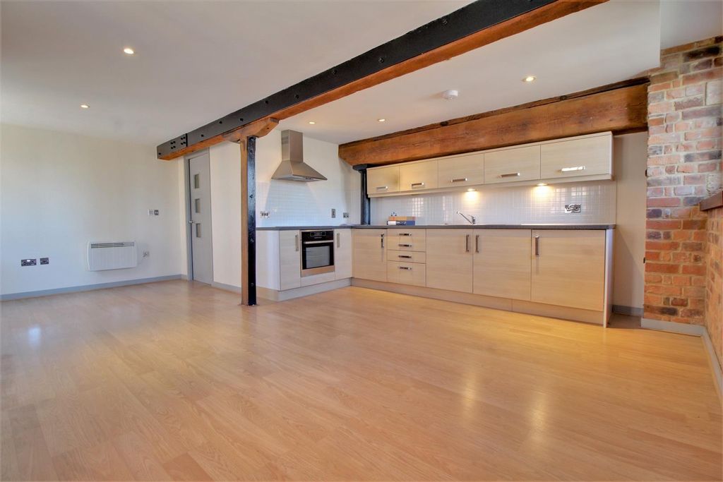 Property photo 2 of 9 Open Plan / Kitchen
