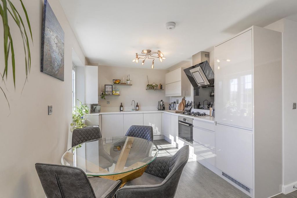 Property photo 2 of 12 Flat3_2Novello05.Jpg