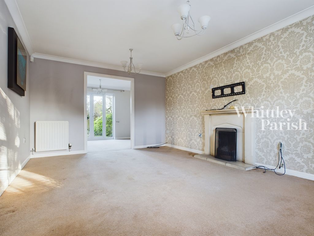 Property photo 2 of 23
