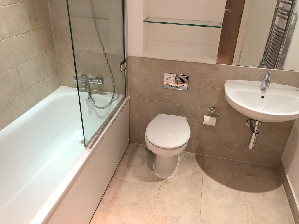 Property photo 3 of 4 Photo 03