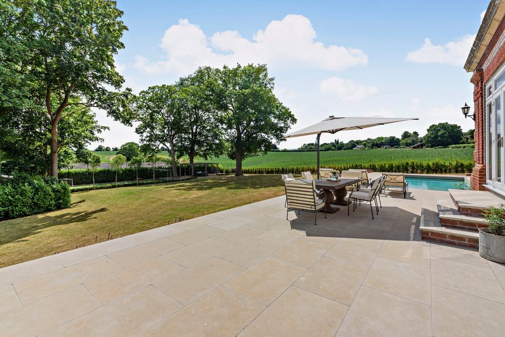 Additional image 19 of 6 bed detached house for saleFlowers Hill, Pangbourne, Berkshire RG8