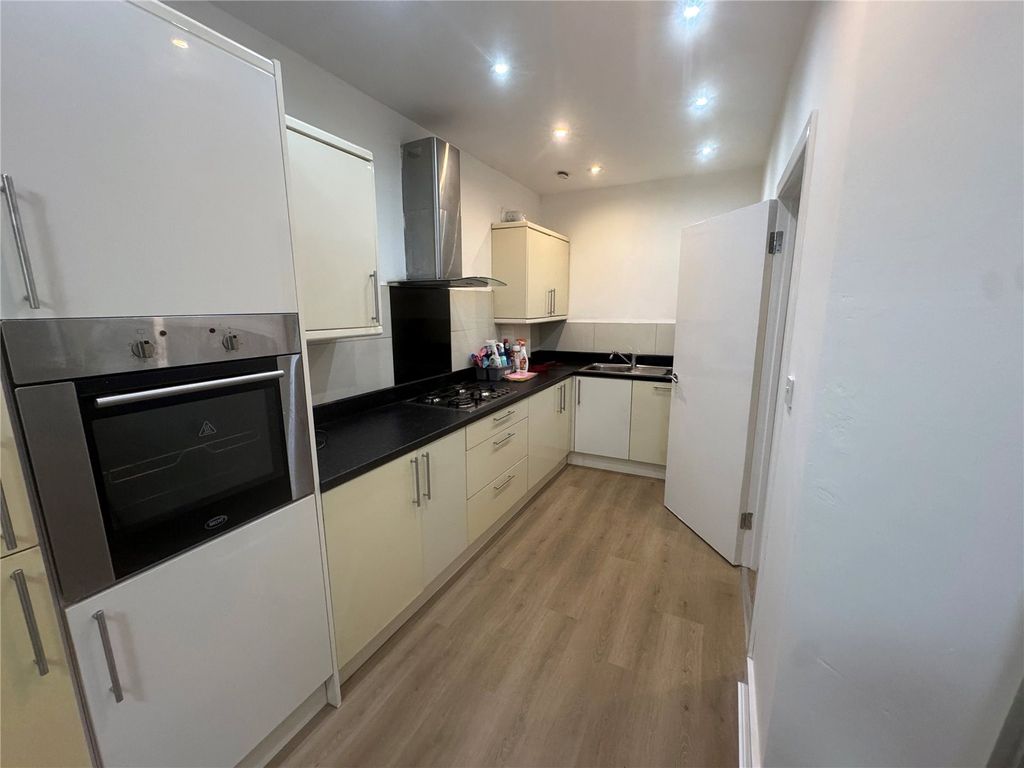 Property photo 3 of 12 Picture No. 09