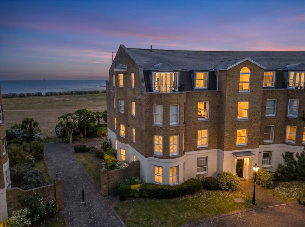 Additional image 19 of 1 bed flat for saleBeach Crescent, Littlehampton, West Sussex BN17