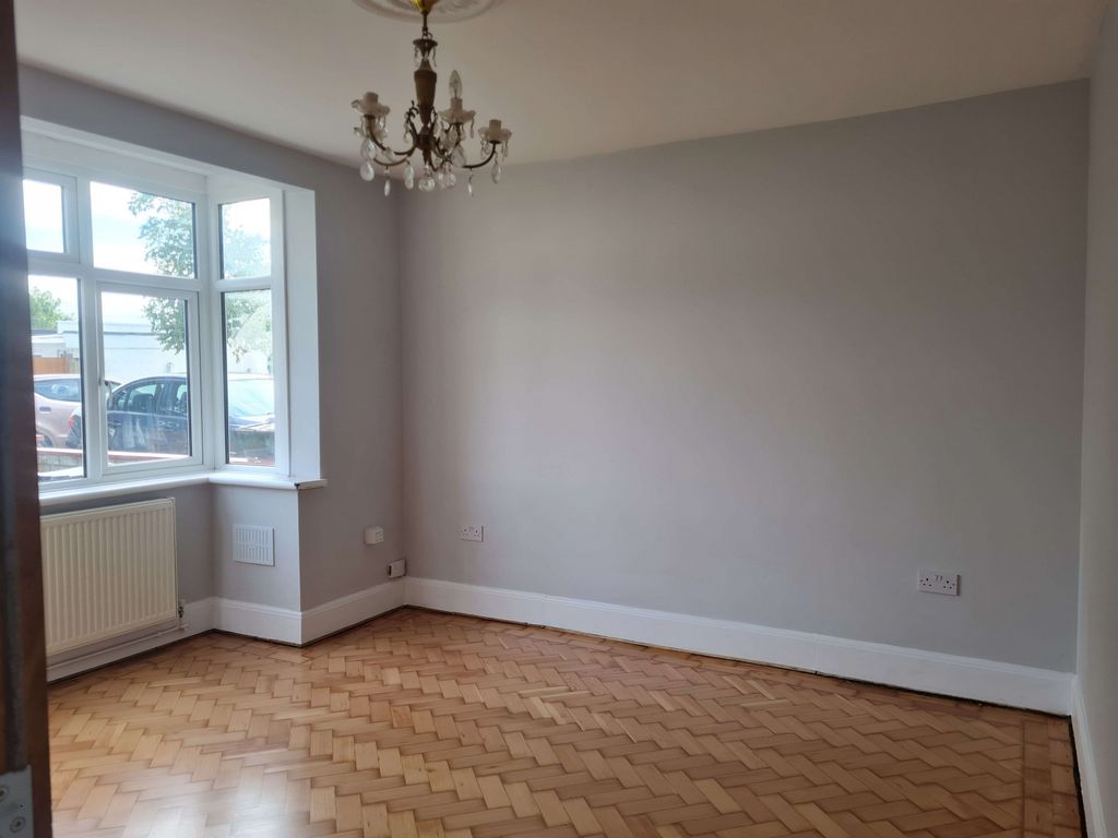 Property photo 2 of 23 Gallery
