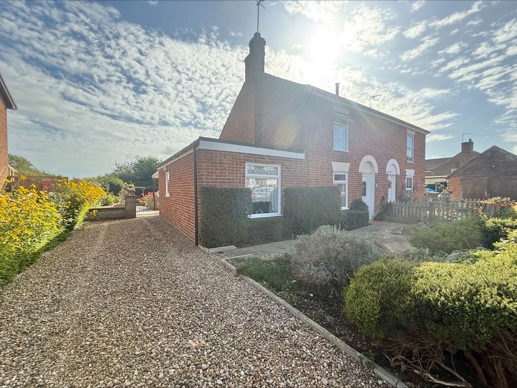 Property photo 2 of 15