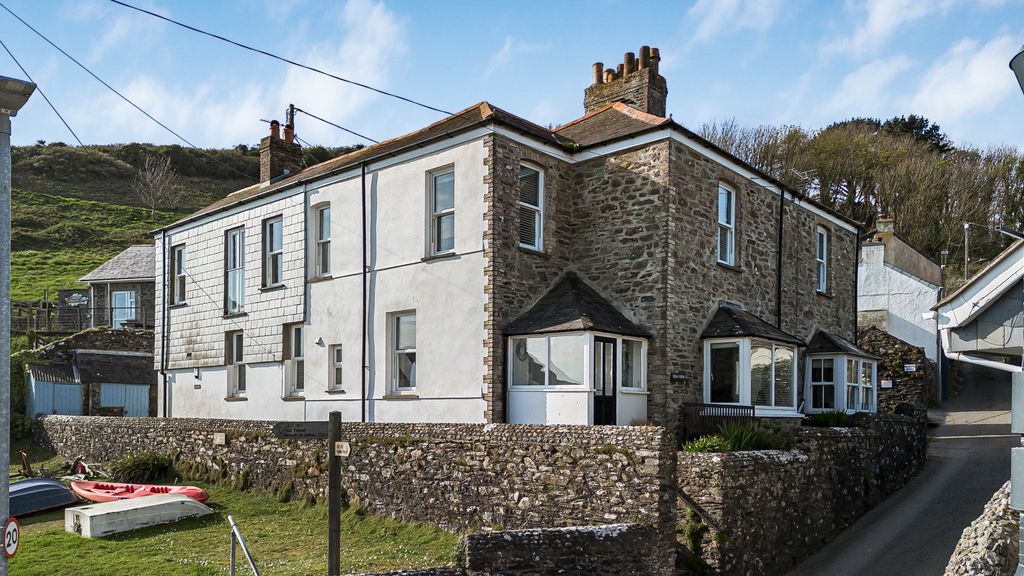 Property photo 3 of 26 4959944