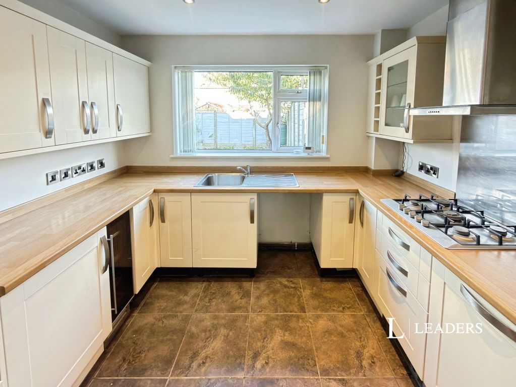 Property photo 2 of 17 Pbox-Img.Jpg