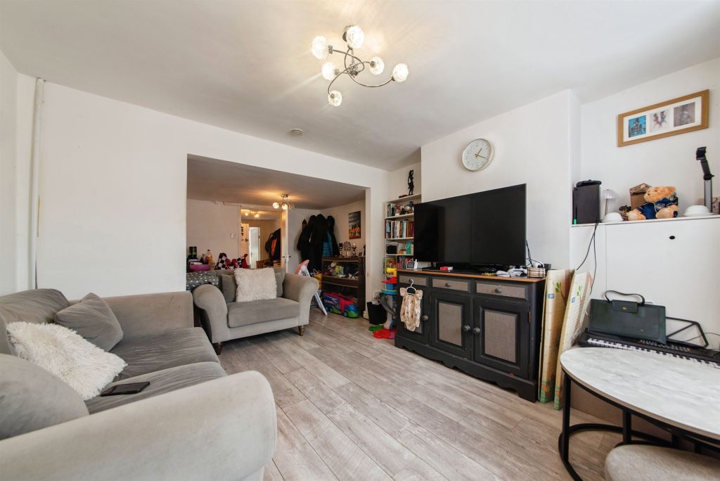 Property photo 2 of 15