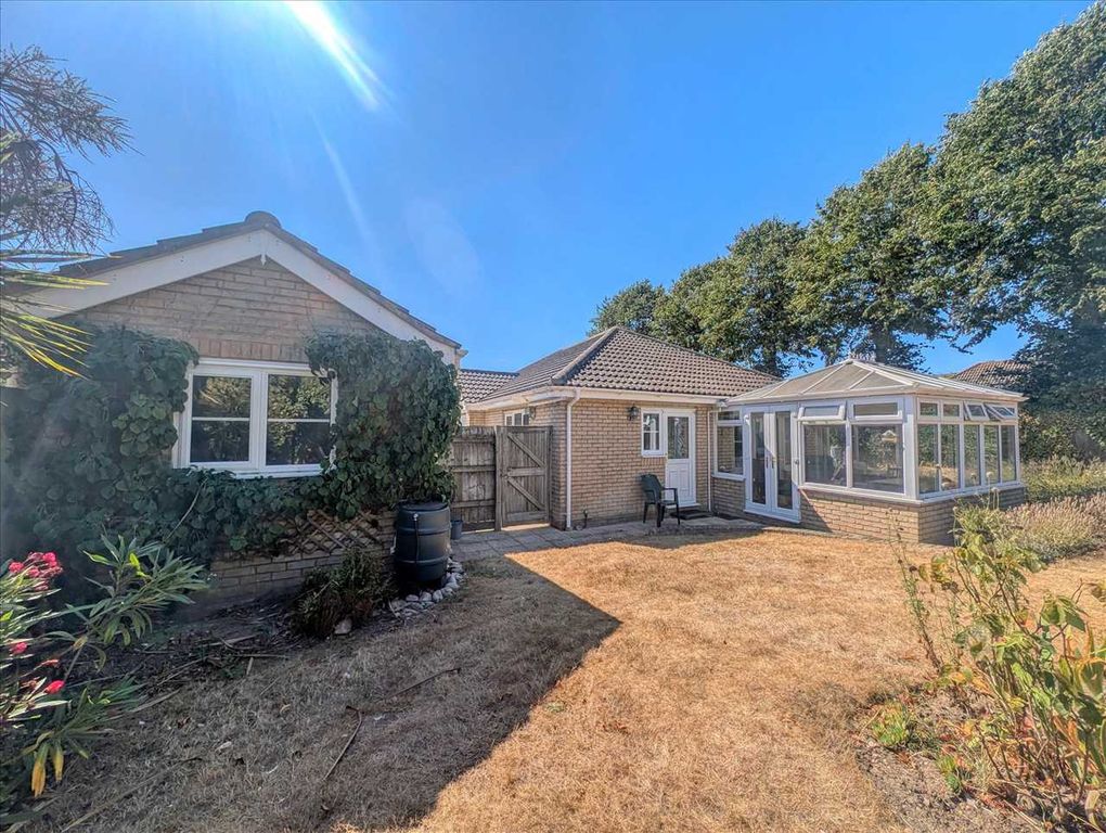 Property photo 3 of 18