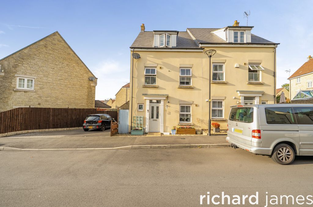 Property photo 1 of 13 B23c9A21F9Fb40768cd8011605B6722B