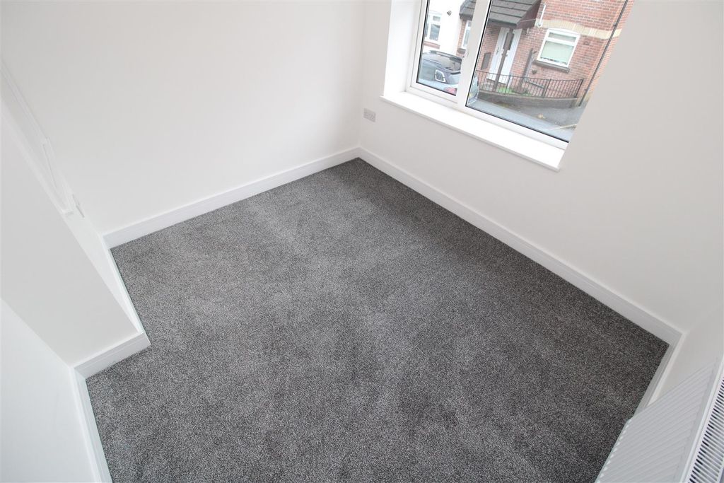 Additional image 17 of 2 bed semi-detached house to rentPoplar Street Troedyrhiw Merthyr Tydfil, Merthyr Tydfil CF48