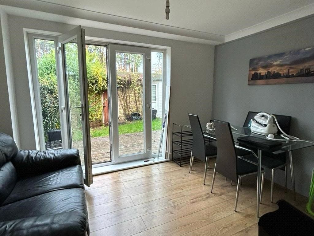 Property photo 3 of 7 Picture No. 08