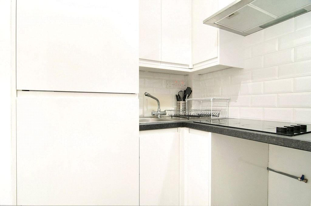 Property photo 2 of 4 Picture No. 01