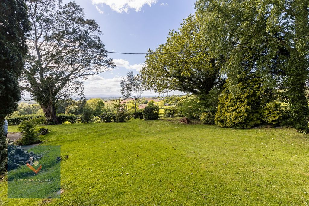 Property photo 3 of 43 Garden