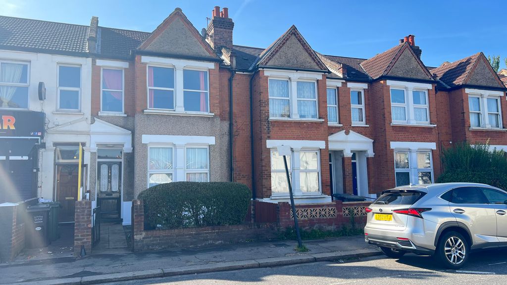 Property photo 1 of 9