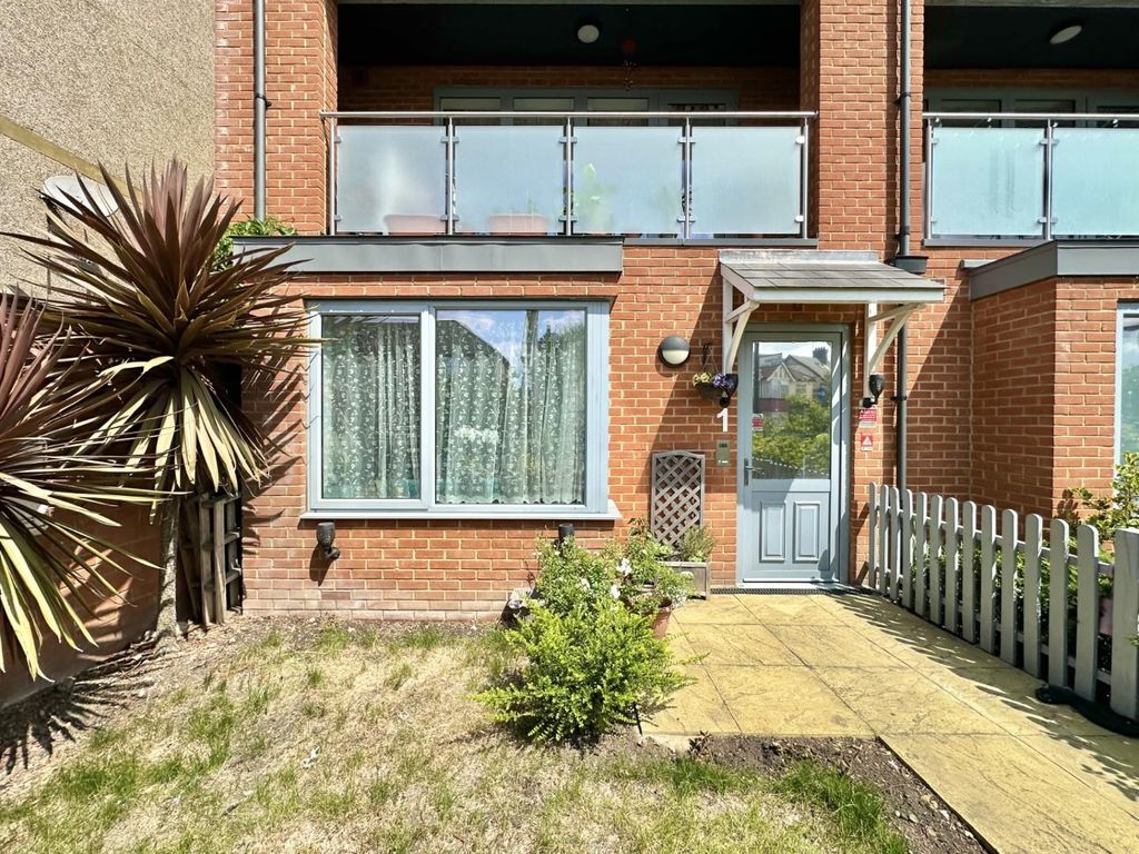 Property photo 1 of 15 Thumbnail_Img_3709.Jpg