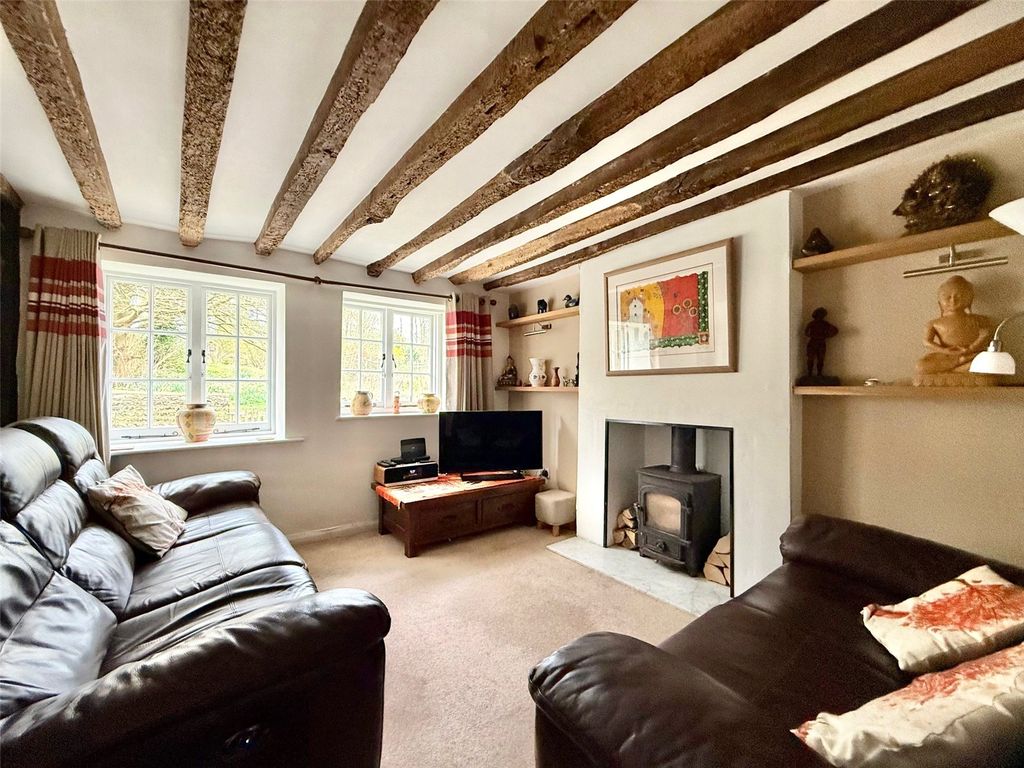 Property photo 2 of 22 Picture No. 20