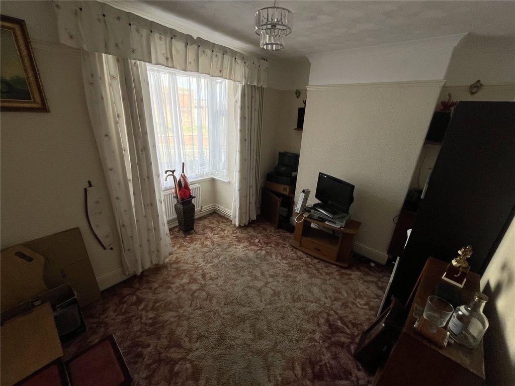 Property photo 2 of 9 Picture No. 03
