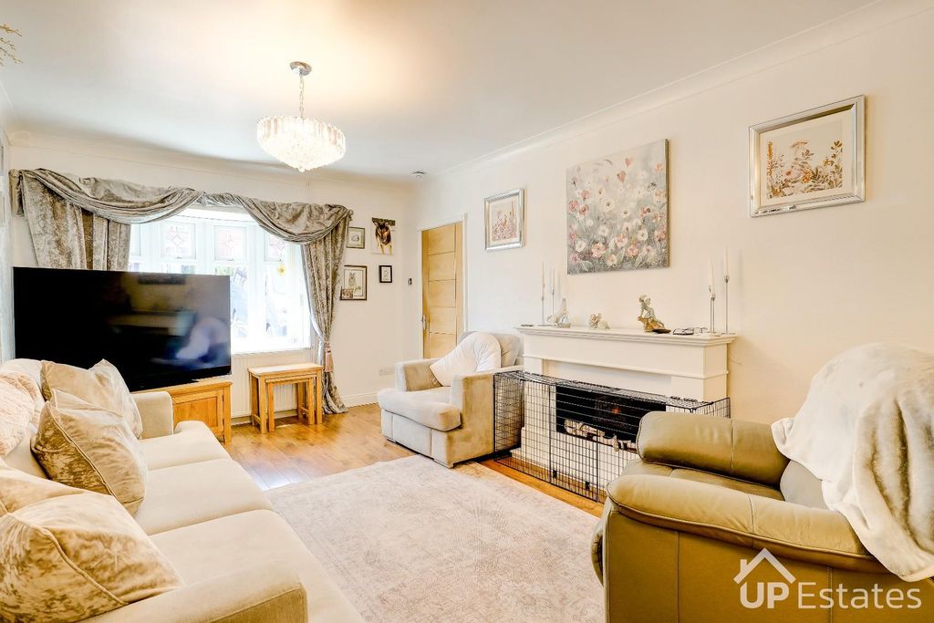 Property photo 3 of 30