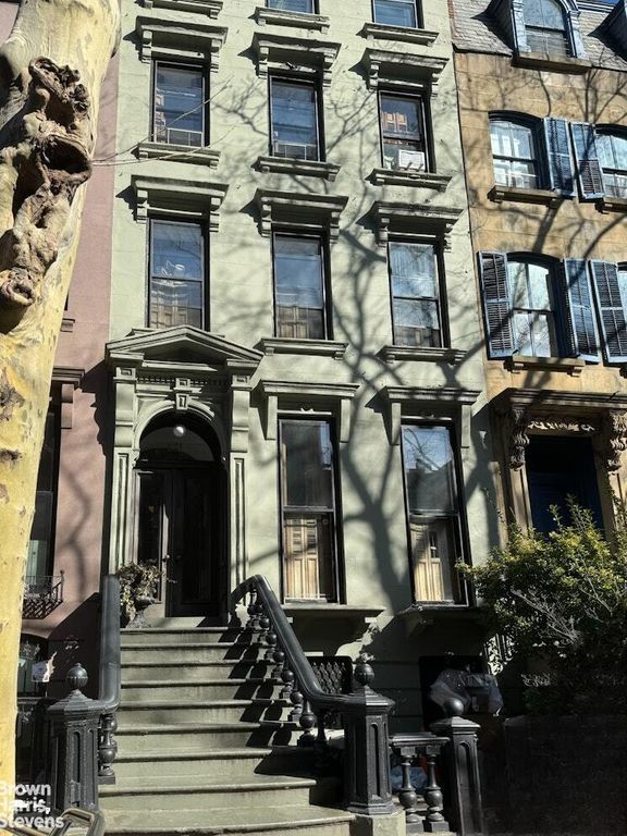 Property photo 2 of 12 <Alttext/>