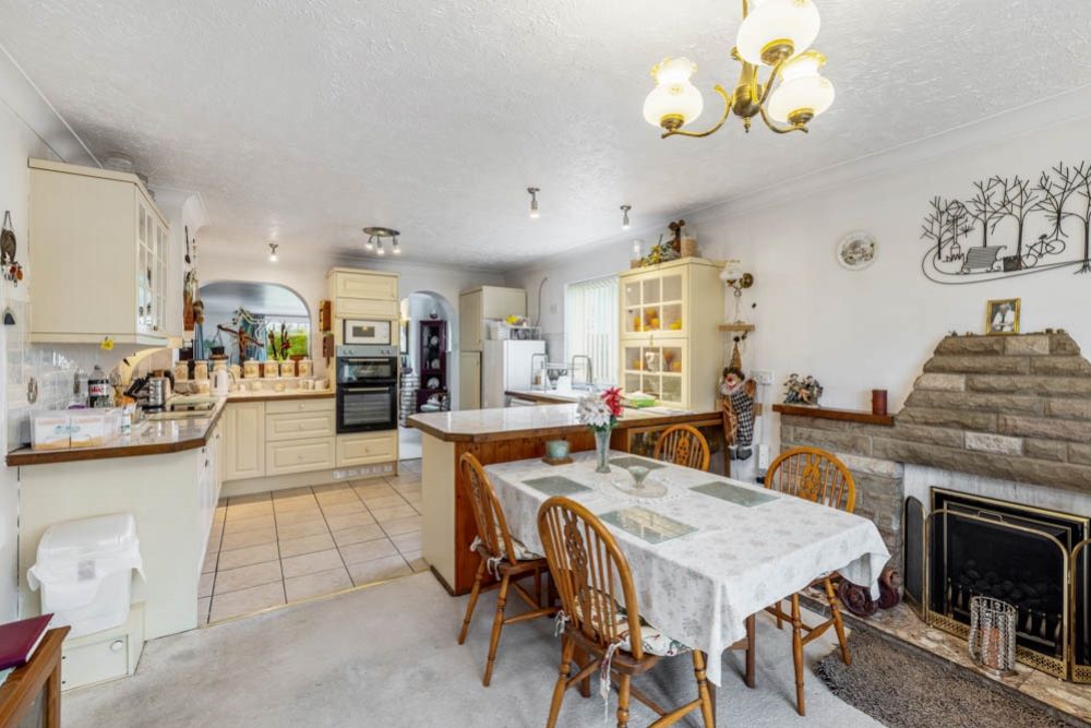 Property photo 2 of 24 5 Ensharla (Whaplode)-22