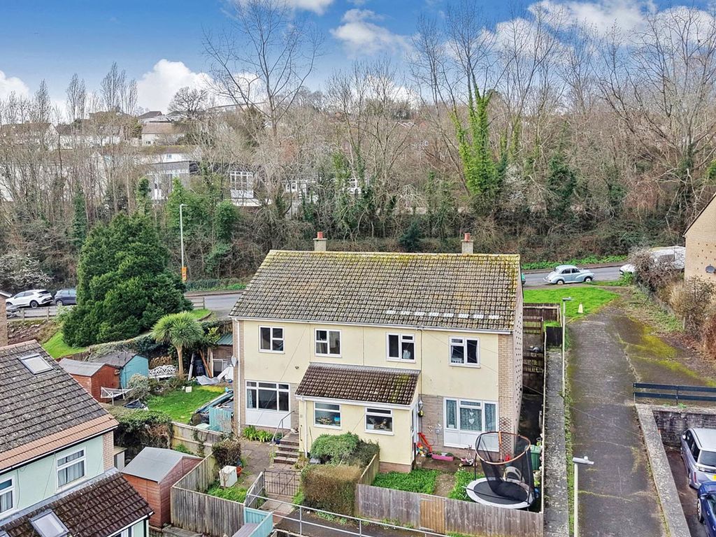 Property photo 1 of 23