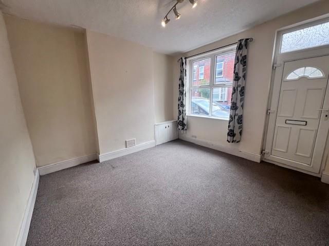 Property photo 2 of 8 48 Wellington Street Lounge.Jpg