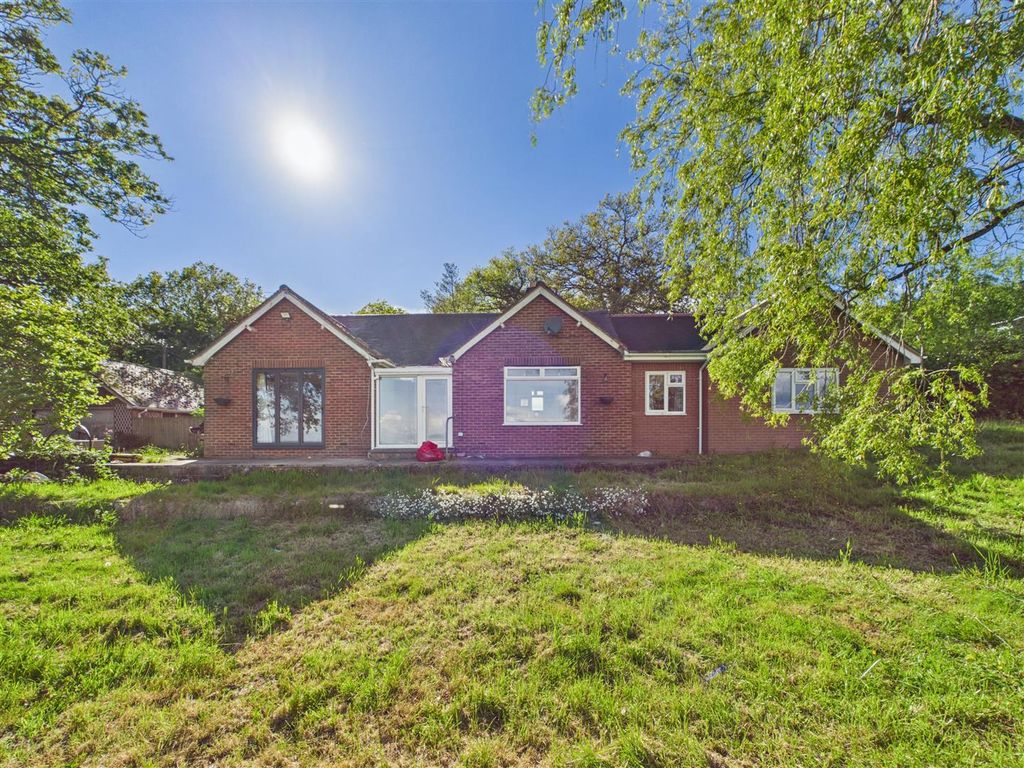 Property photo 2 of 23