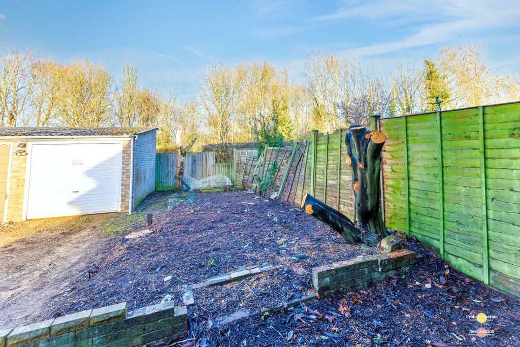 Property photo 3 of 19