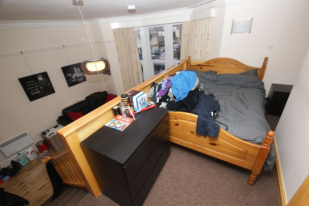 Property photo 3 of 5 Dsc05483.Jpg