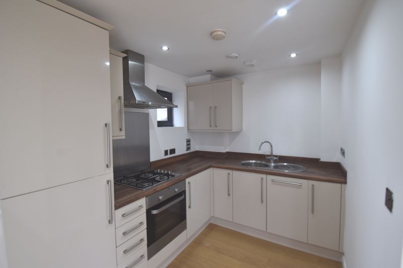 Property photo 2 of 5 Photo 5