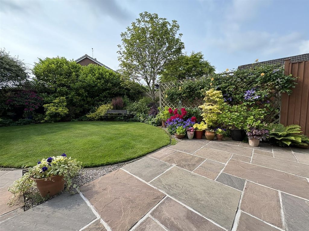 Property photo 2 of 46 Img_0388.Jpeg