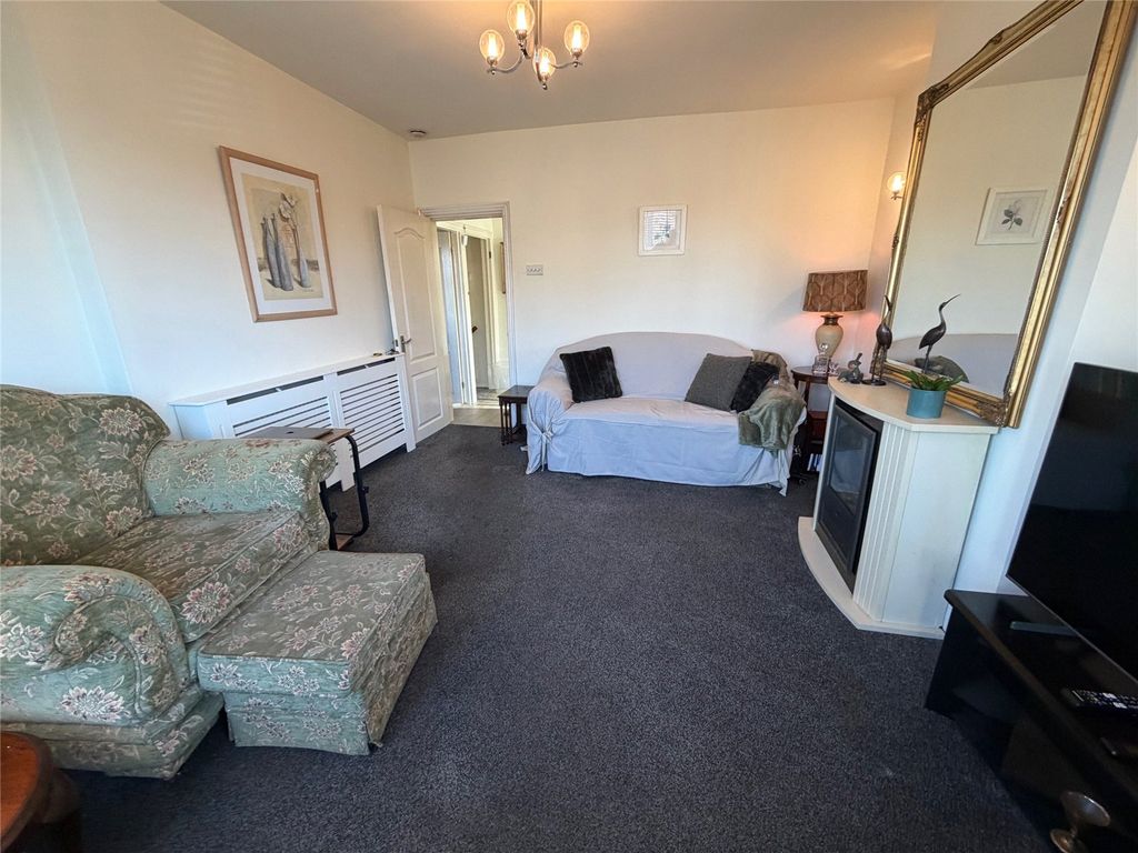 Property photo 3 of 10 Picture No. 26