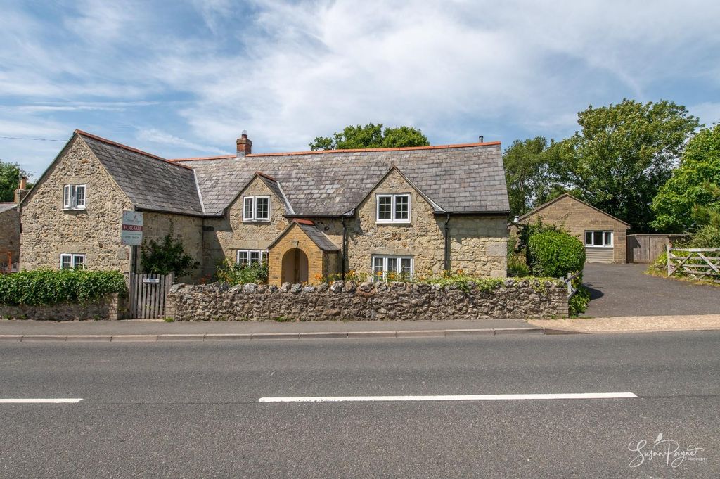 Property photo 3 of 44 Welcome To Kemming Cottage