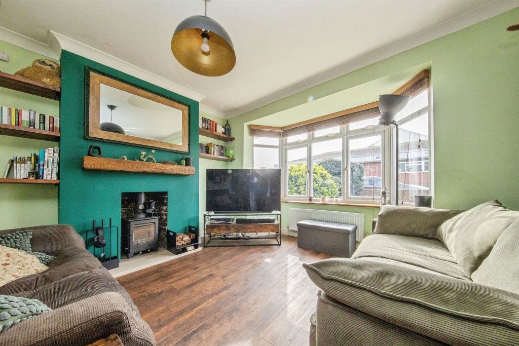 Property photo 3 of 19