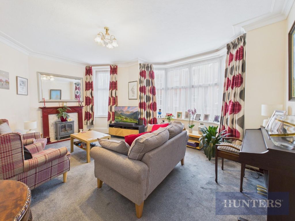 Property photo 3 of 20 Cam05316G0-Pr0245-Still016.Jpg