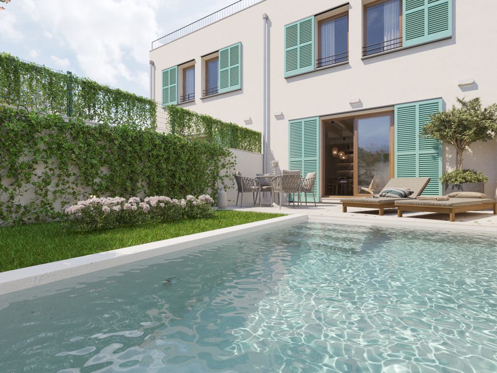 Property photo 1 of 20 Pool And Exterior