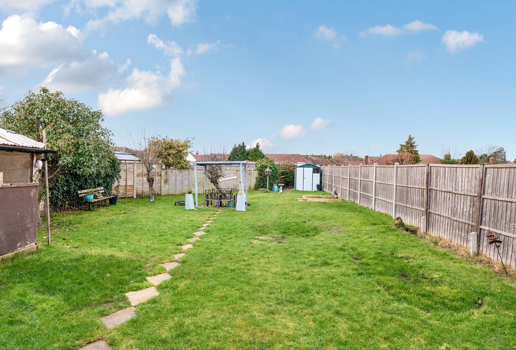 Property photo 3 of 14 1405153-5-697B89A...