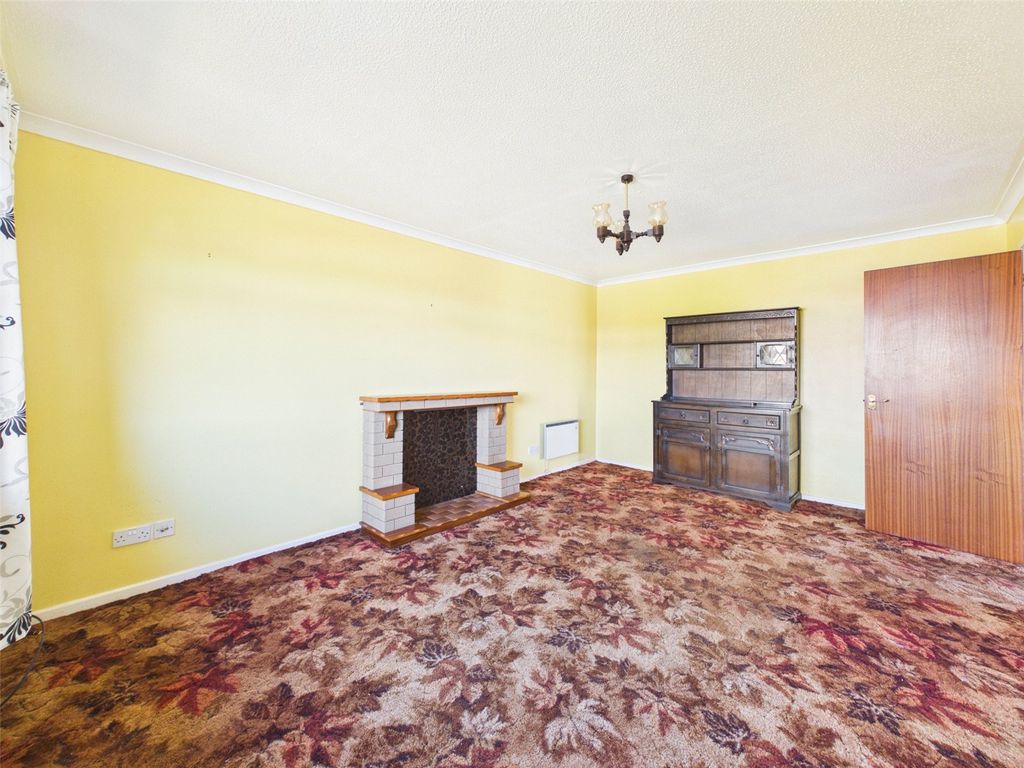 Property photo 3 of 14 Picture No. 35