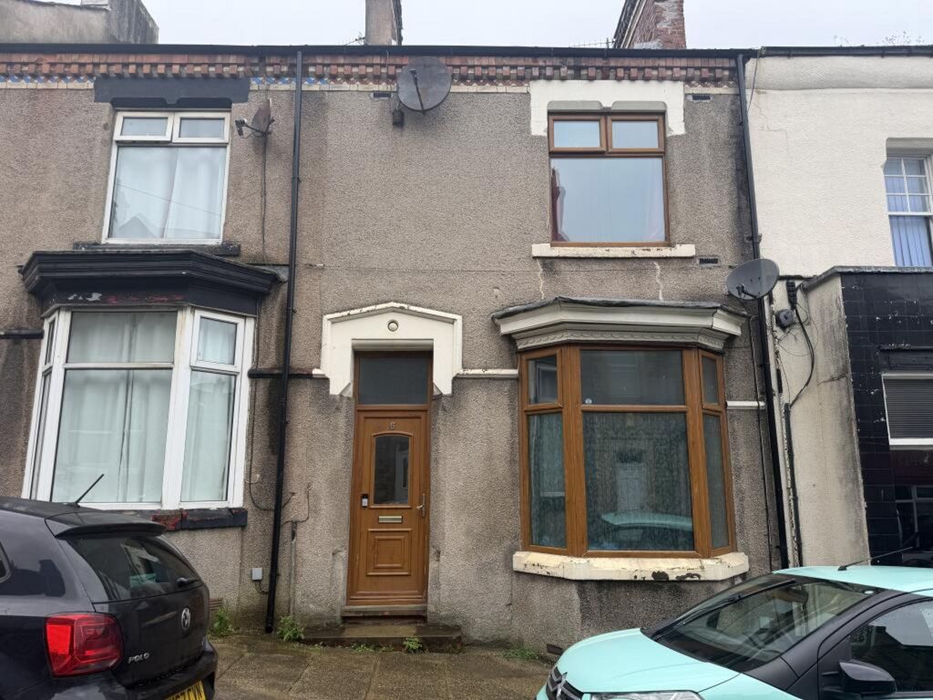 Property photo 1 of 8